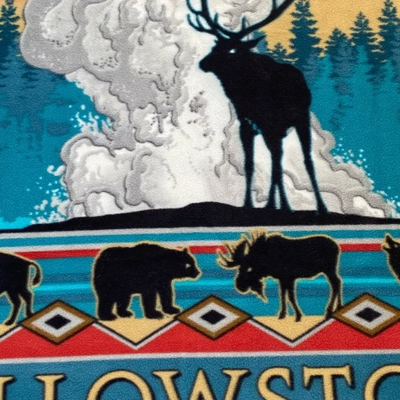 Yellowstone National Park Fleece Throw Blanket Elk Bear Buffalo Aztec Native - Picture 8 of 13